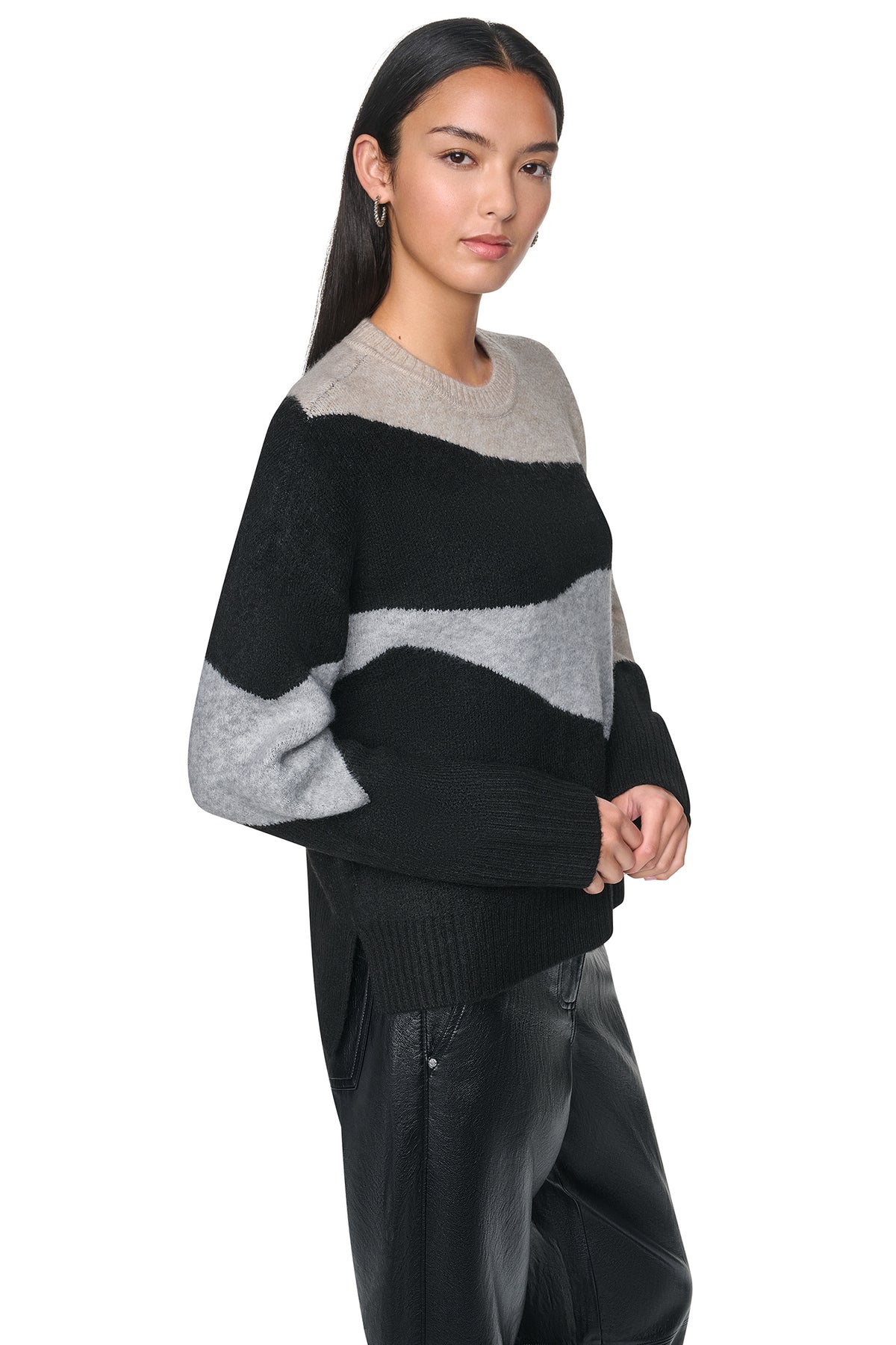 COLORBLOCK CREW NECK SWEATER VIEW 2