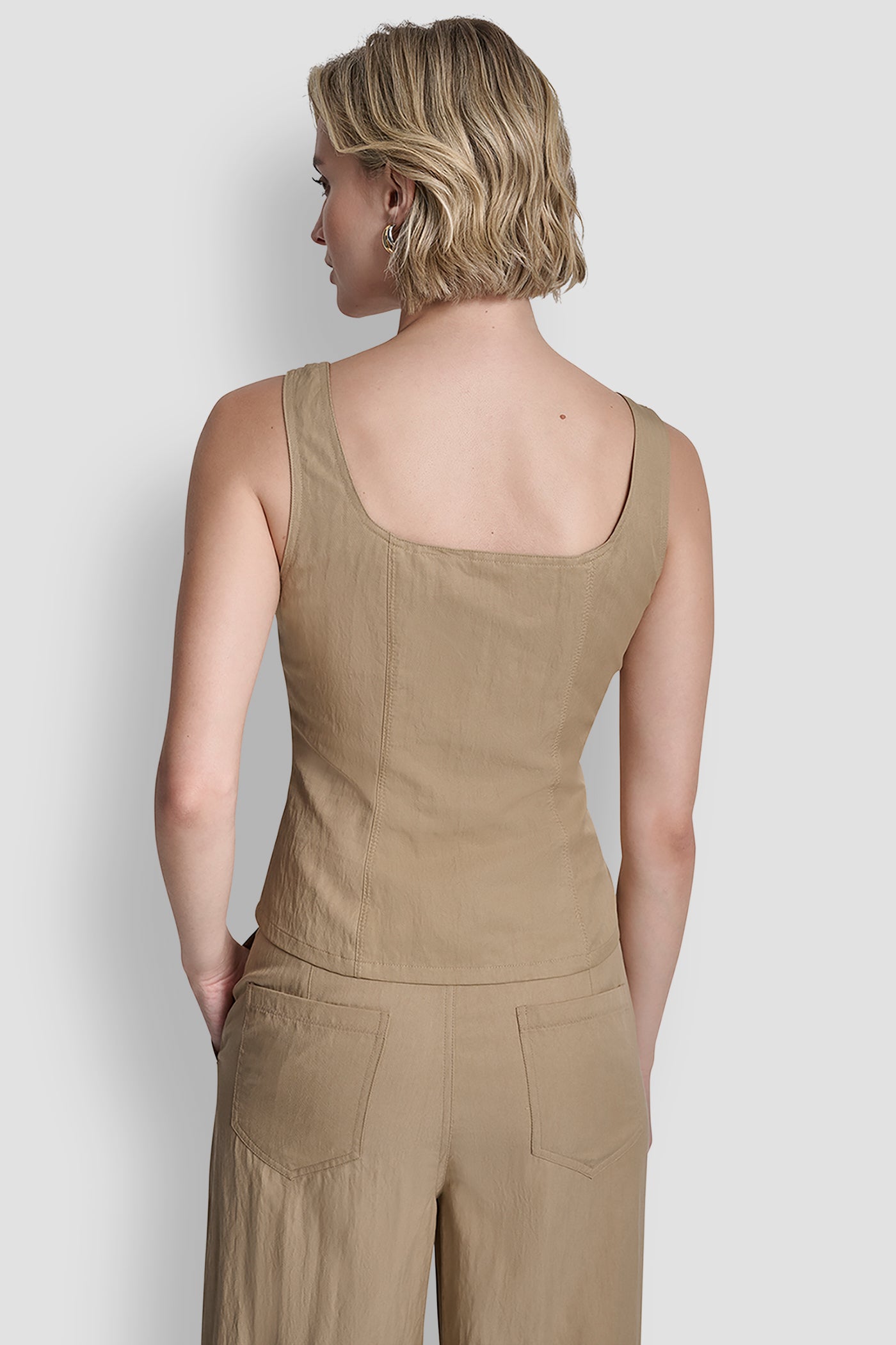 Beige ZIGZAG STITCH COREST TOP, BACK VIEW | Products