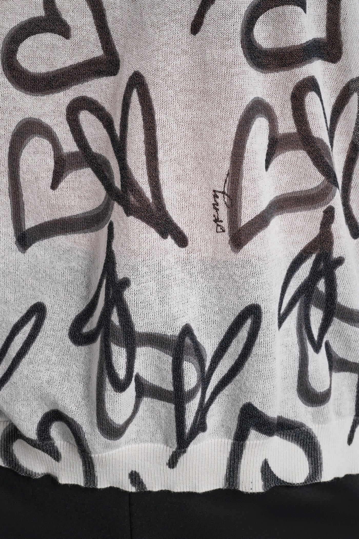 GRAFFITI HEART SWEATER VIEW 7 | DKNY Promo