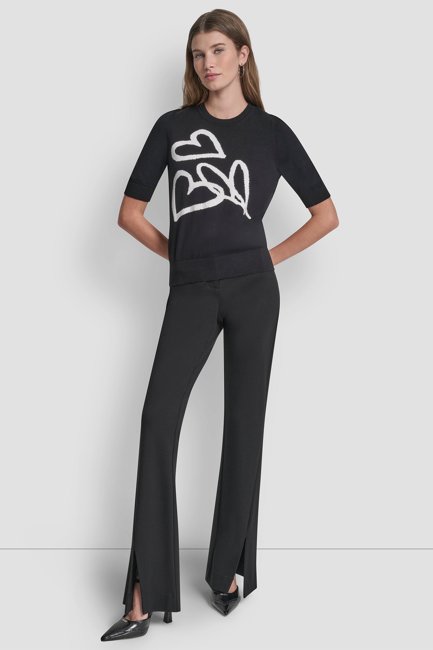 S/S GRAFFITI HEARTS CTTN SWTR VIEW 6 | Valentine's Day Shop