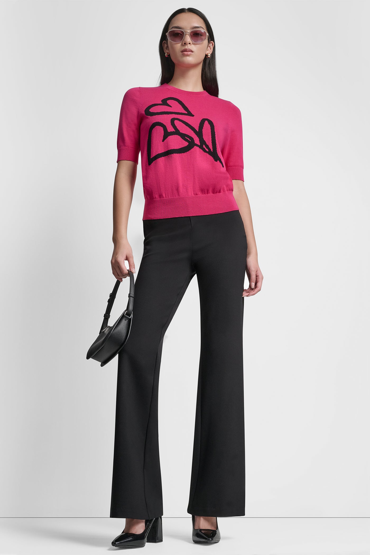 S/S GRAFFITI HEARTS CTTN SWTR VIEW 7 | Valentine's Day Shop