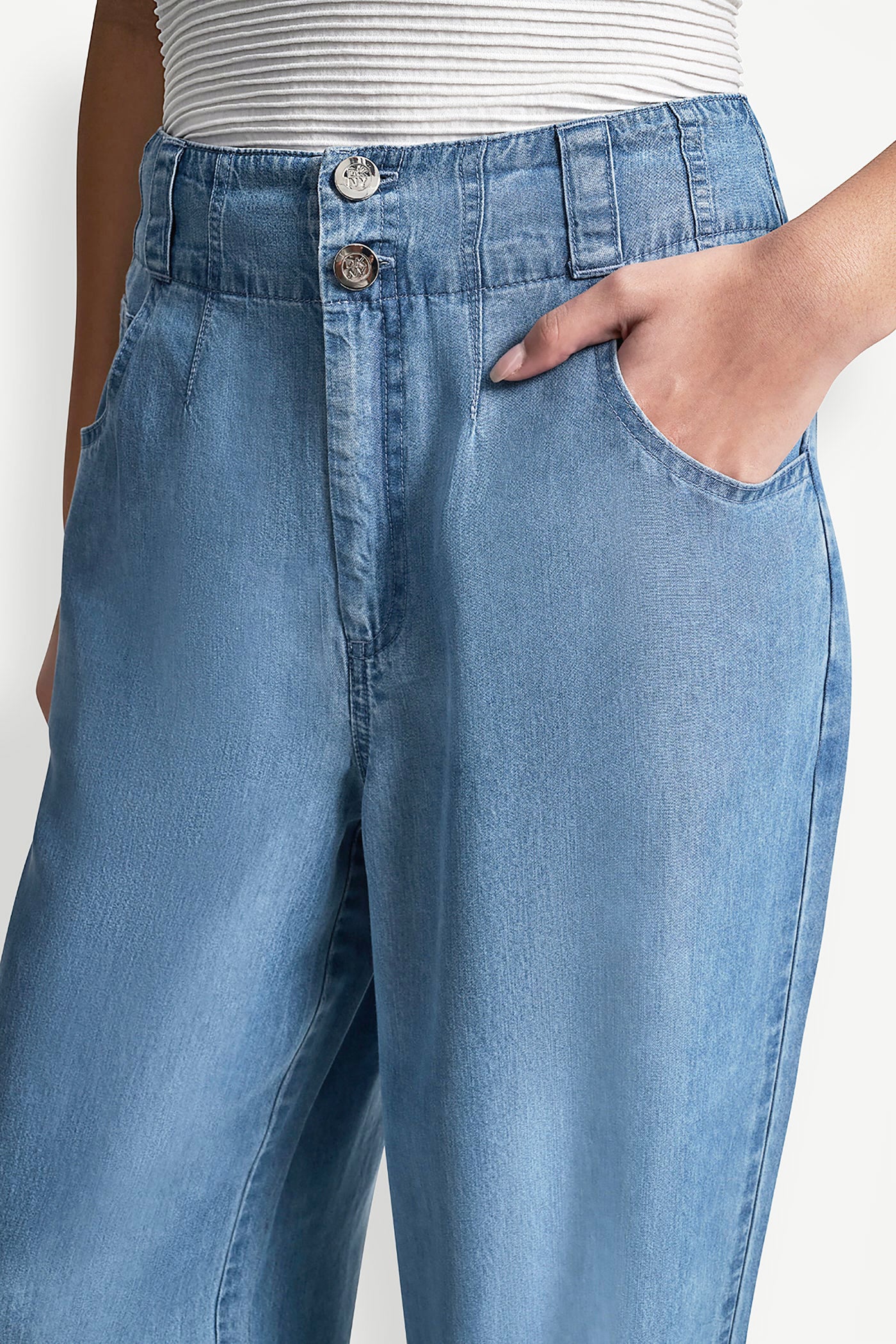 HIGH-RISE TENCEL WIDE LEG TROUSER JEAN VIEW 6 | SALE