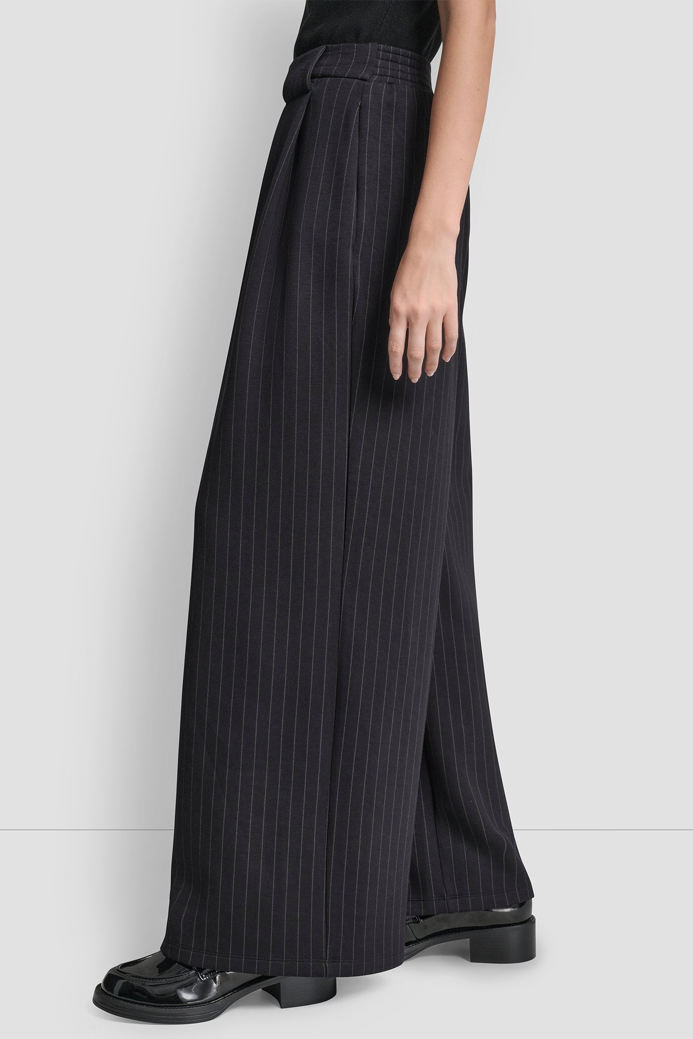 PINSTRIPE PLEATED PANT VIEW 3 | SPRING 2026