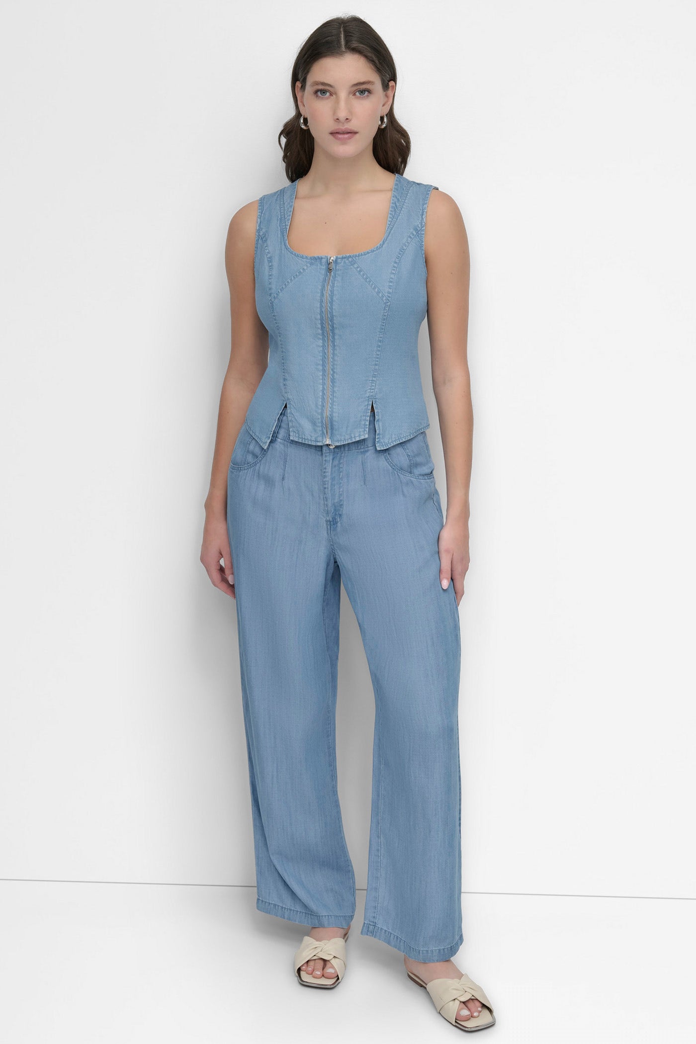SLEEVELESS ZIP FRONT TENCEL VIEW 6 | Denim Destination