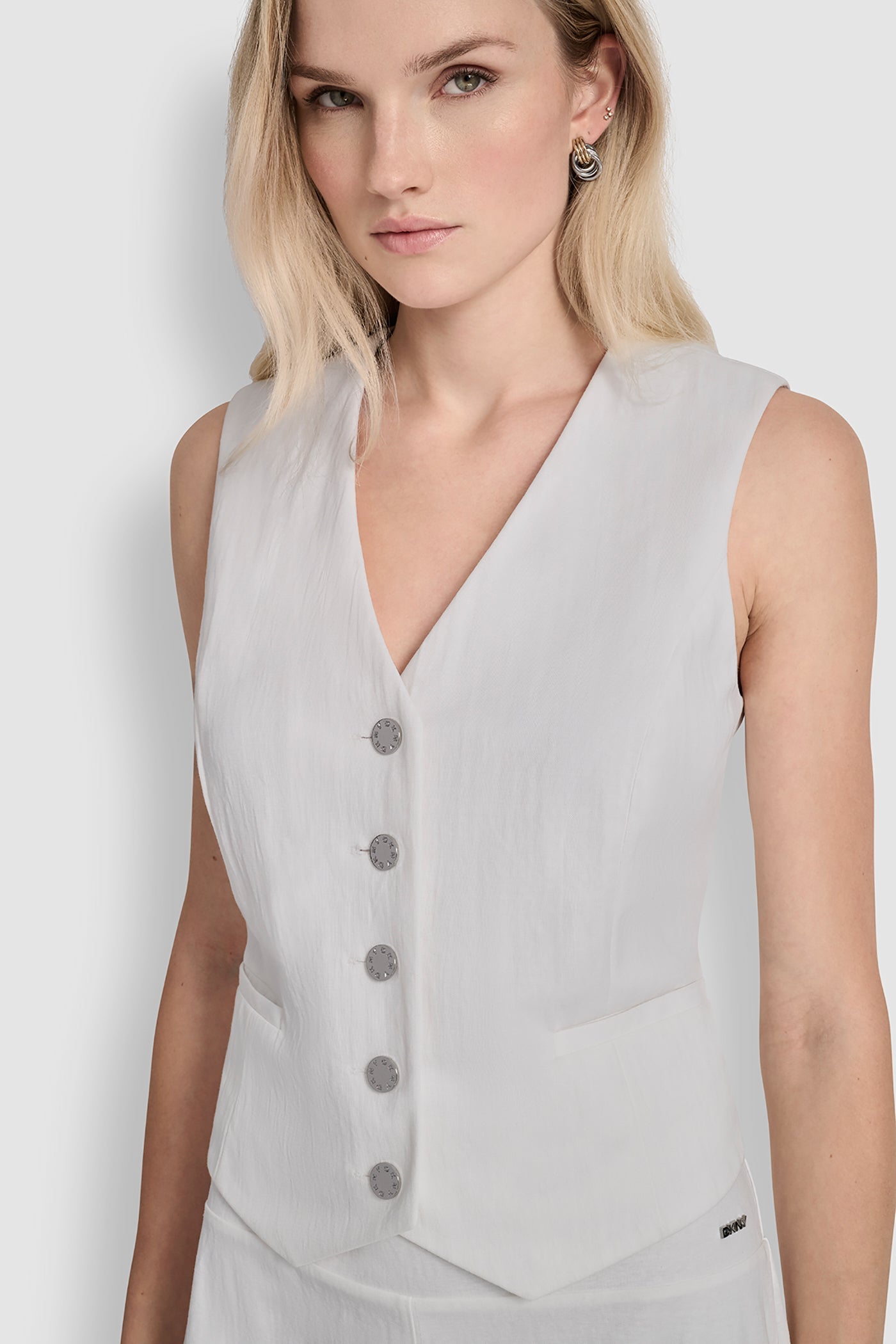 PIQUÉ BUTTON-FRONT VEST VIEW 8 | WOMEN'S SWEATERS & TOPS