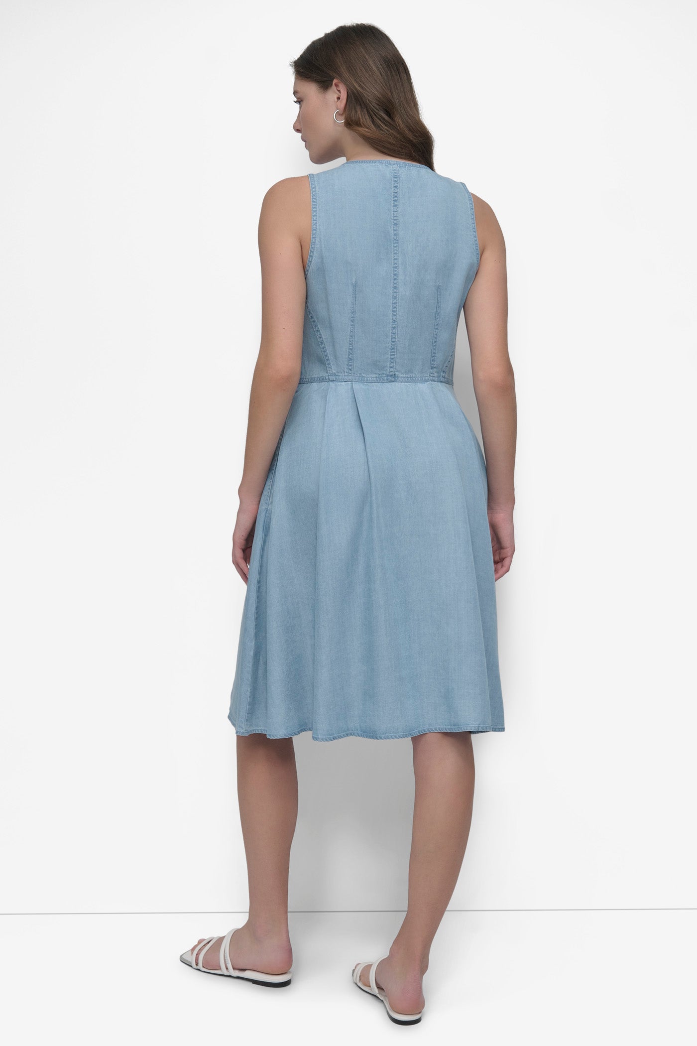 LIGHT CHAMBRAY SLEEVESS ZIP FRONT TENCEL DRESS, BACK VIEW | Denim Destination