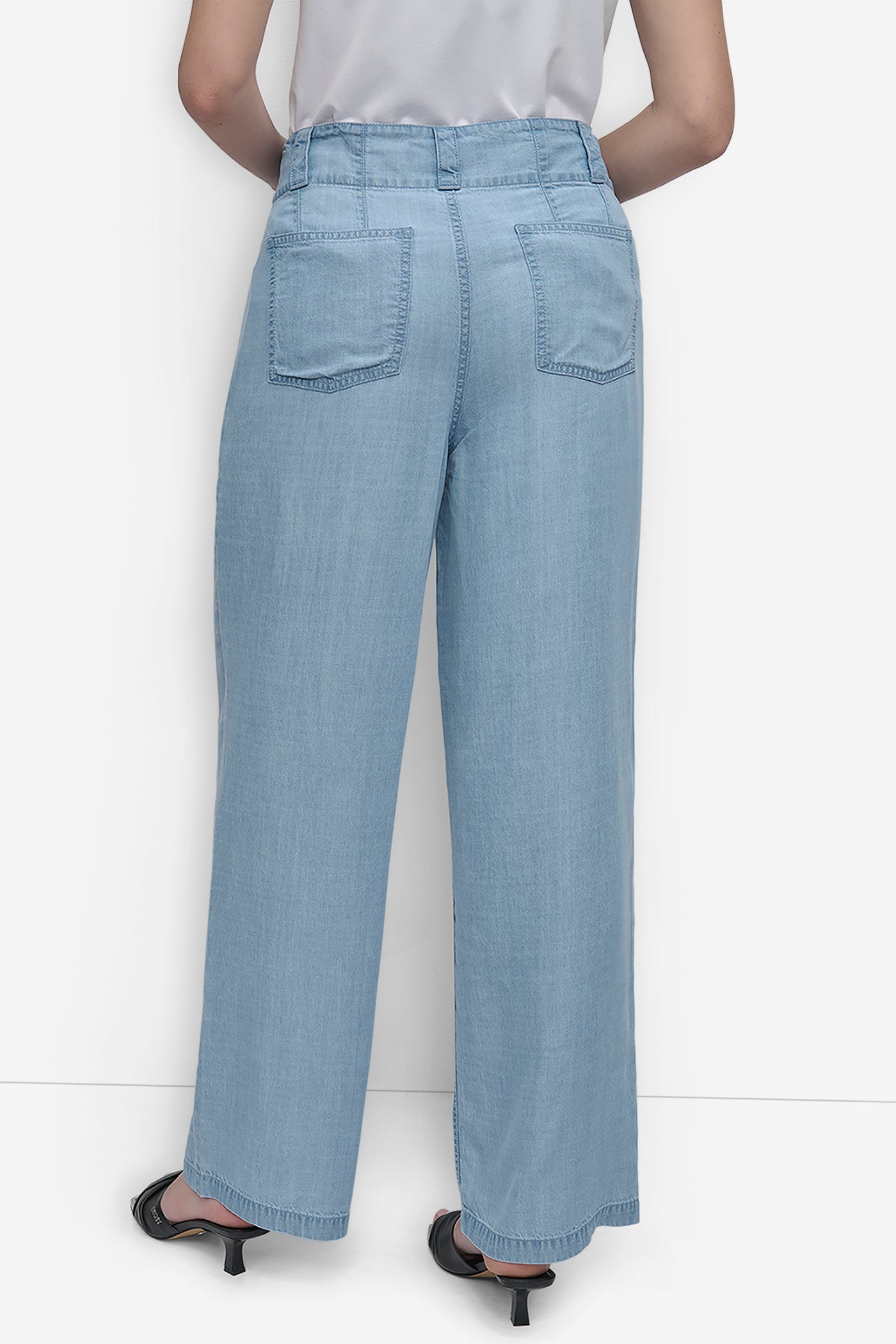 LIGHT CHAMBRAY 5 POCKET TENCEL PANT, BACK VIEW | Denim Destination