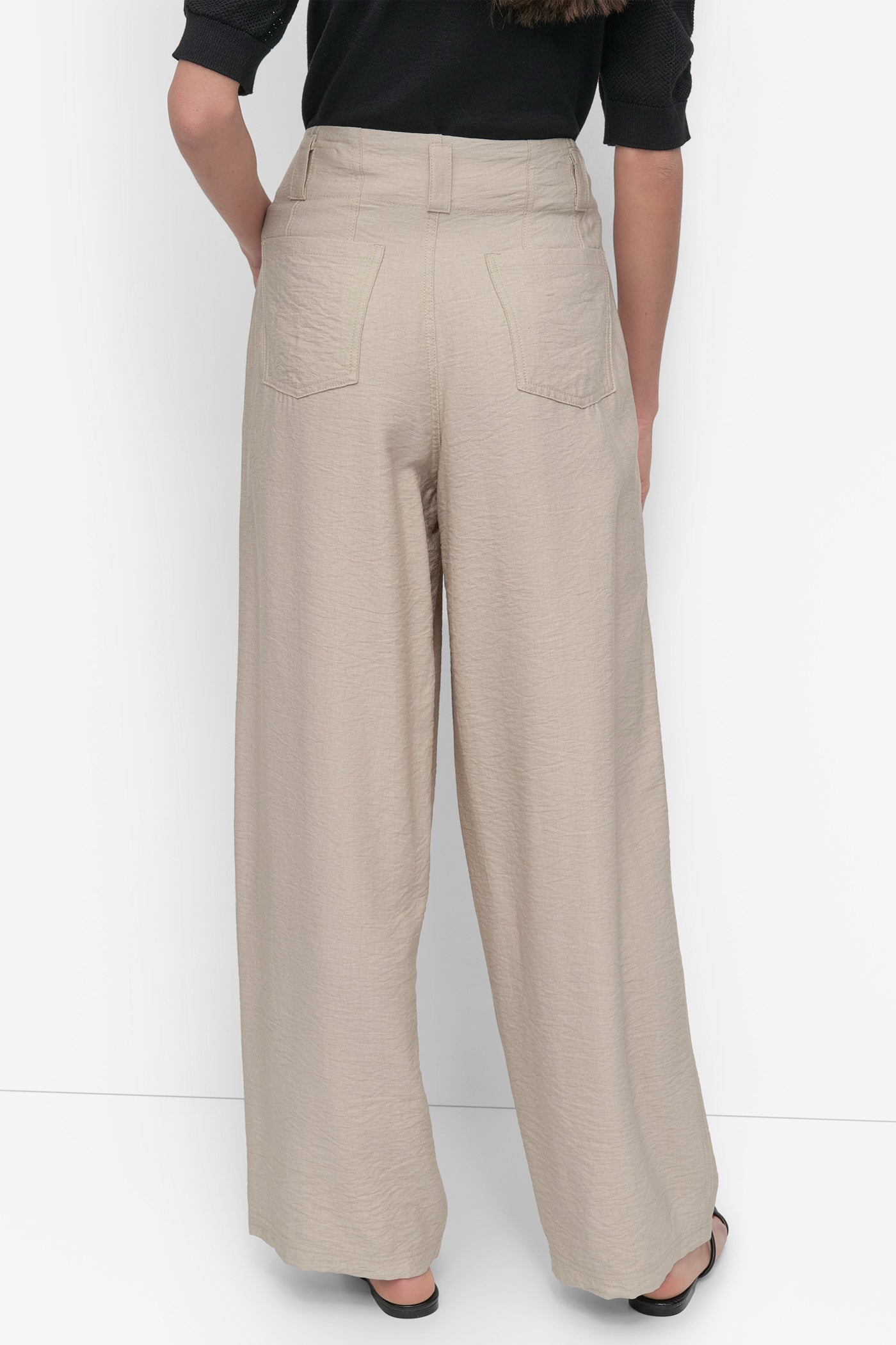 PEBBLE CRINKLE DRESSING TROUSER, BACK VIEW | Pants & Denim