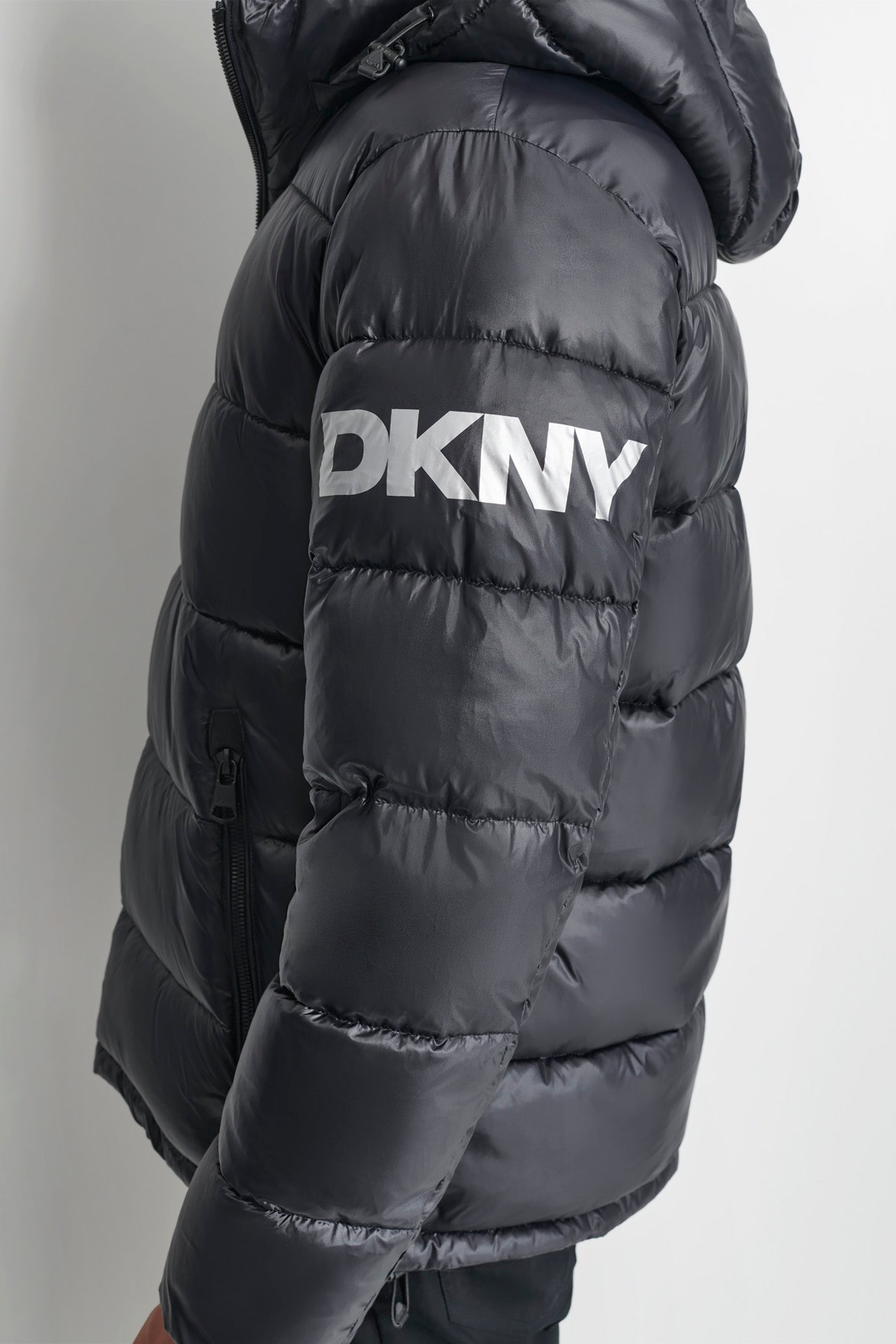 LOGO HOODED JACKET VIEW 6