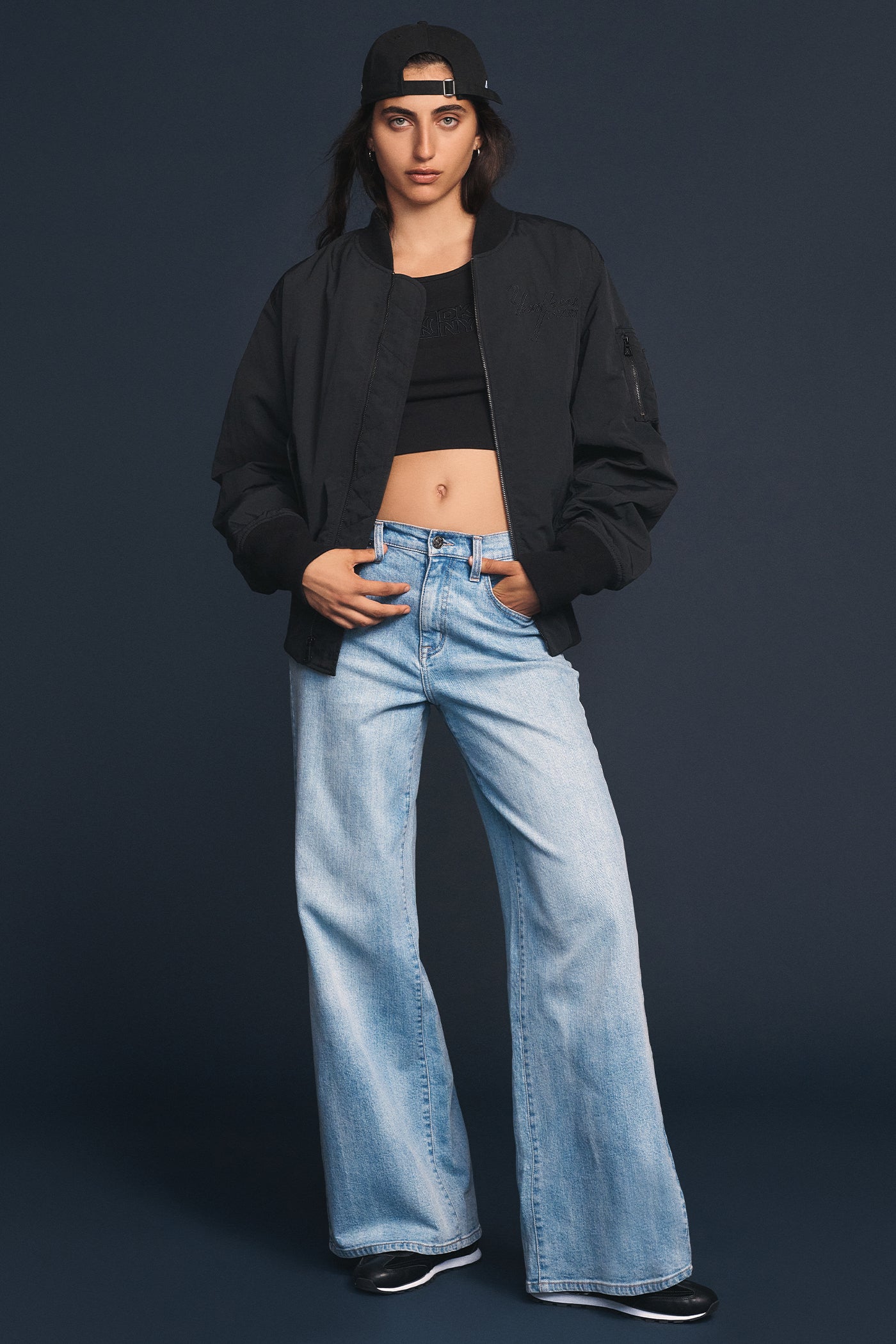 DKNY X YANKEES PLAYER’S JACKET VIEW 3