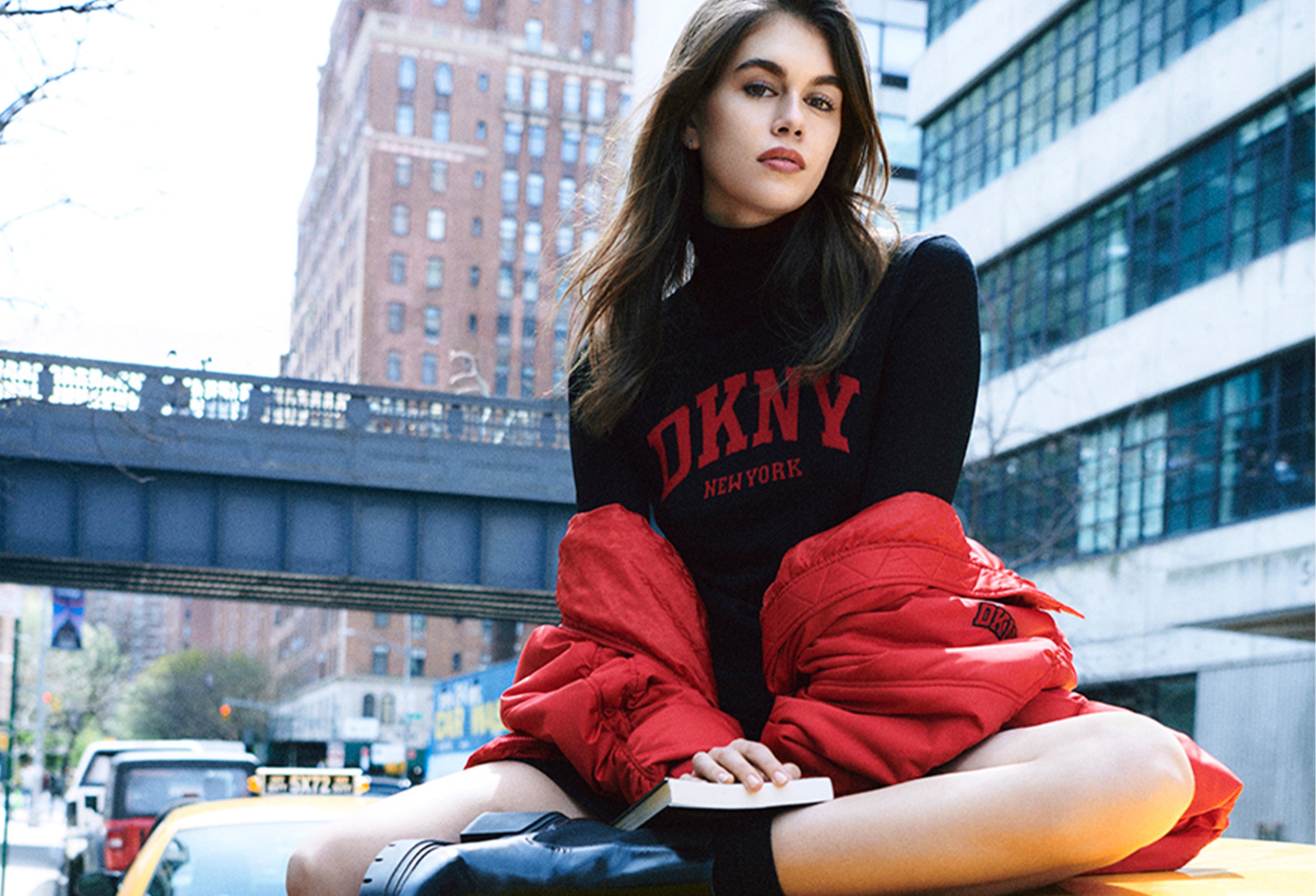 DKNYのCrossover Gold Womens #NY8873