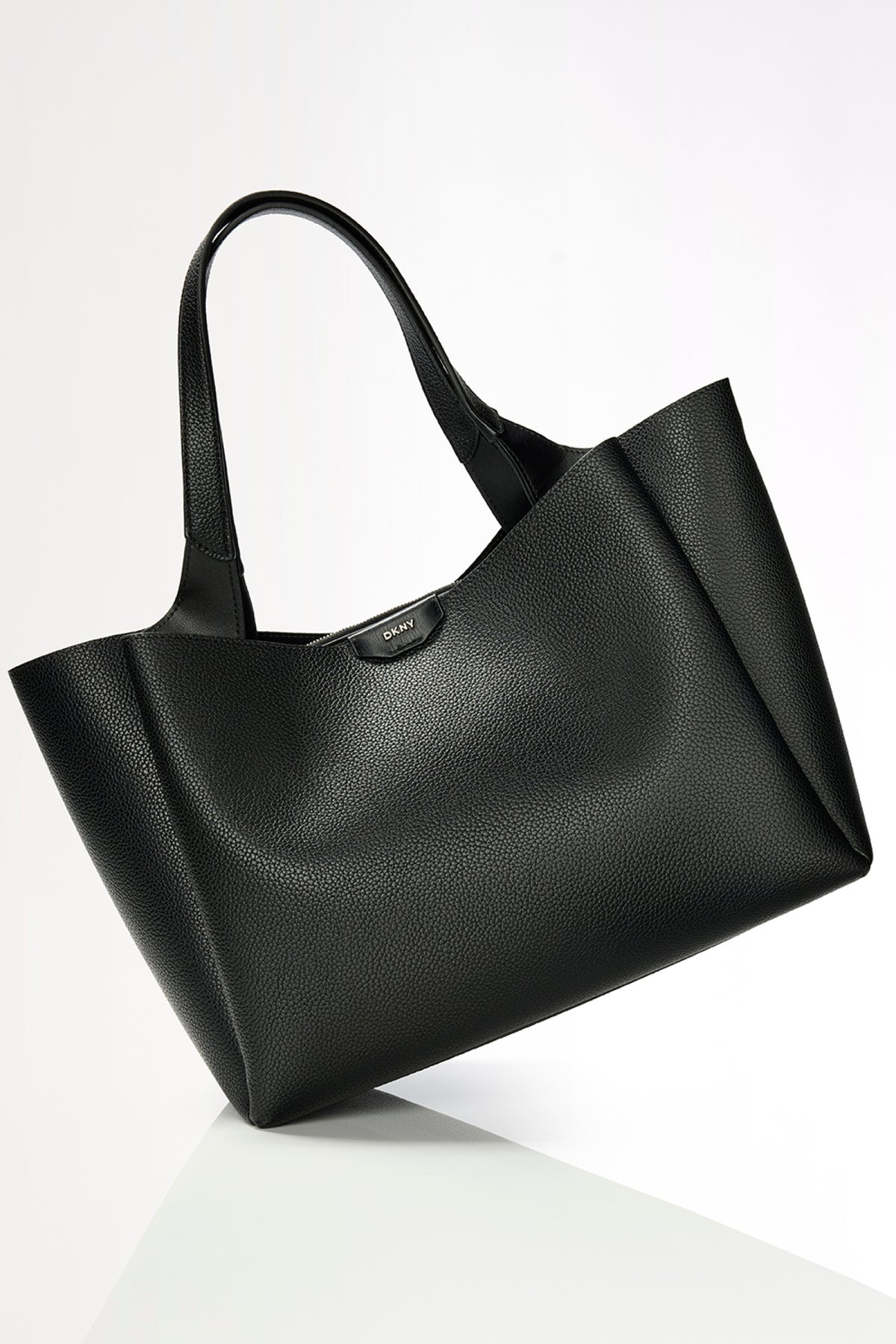 WILLA TOTE View 2 | Products