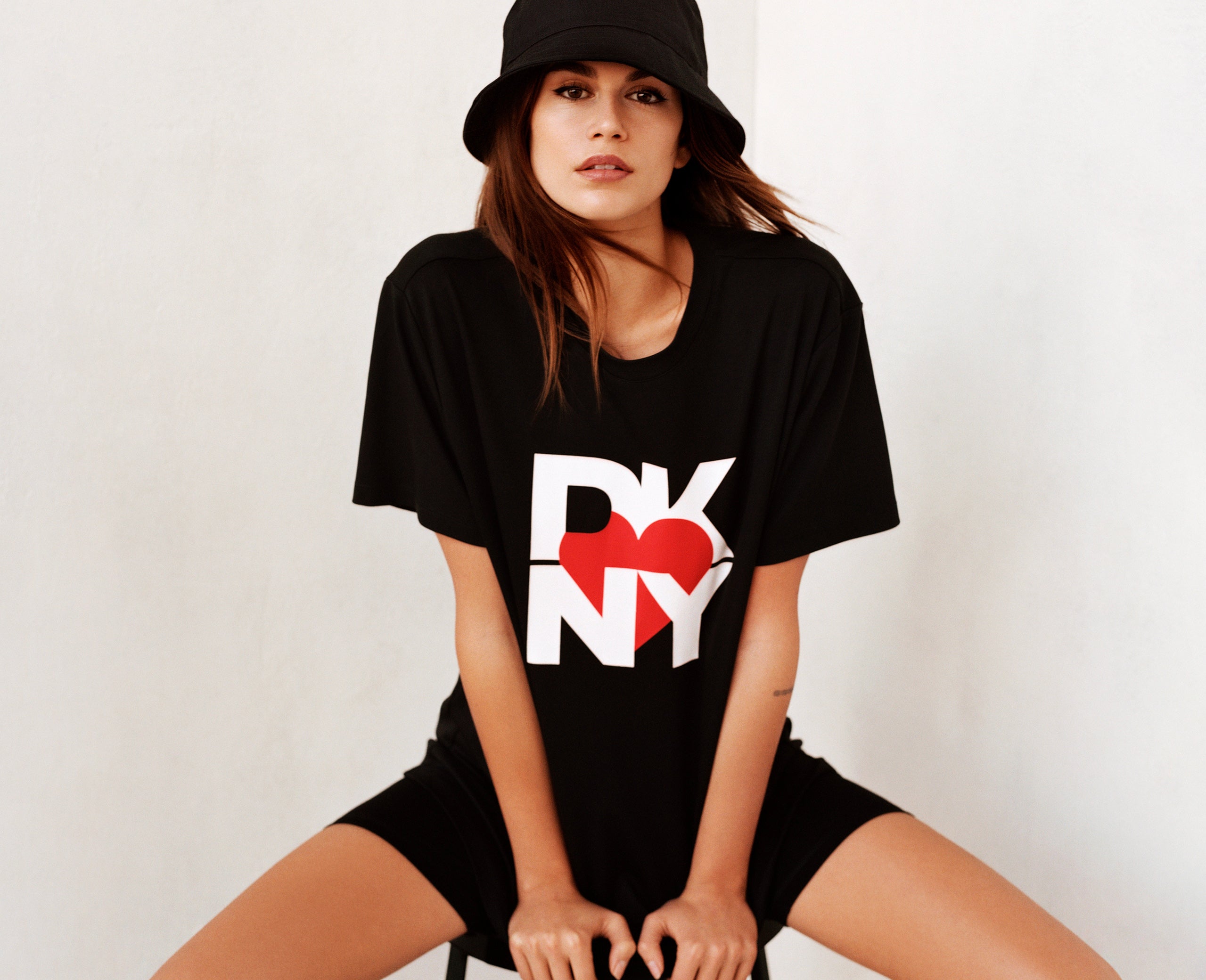  DKNY Women's Seamless Litewear Cut Anywhere Thong Panty,  Glow/Vanilla, Small : Clothing, Shoes & Jewelry