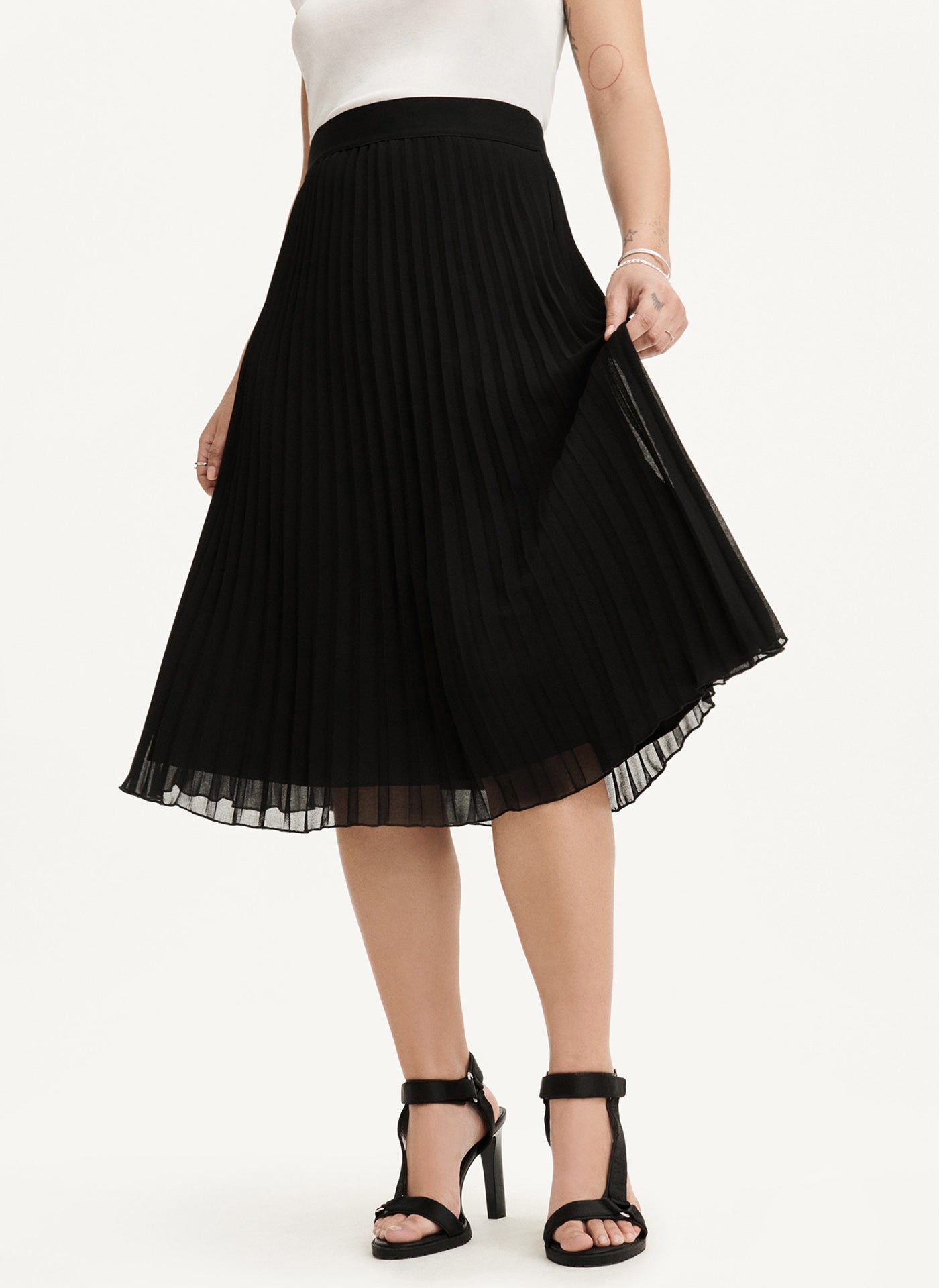 DKNY PULL ON PLEATED MIDI SKIRT,Black