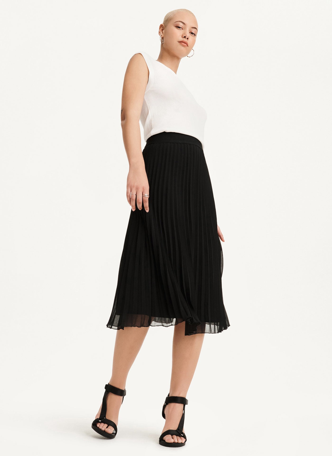 PULL ON PLEATED MIDI SKIRT VIEW 3 | Included in discounts